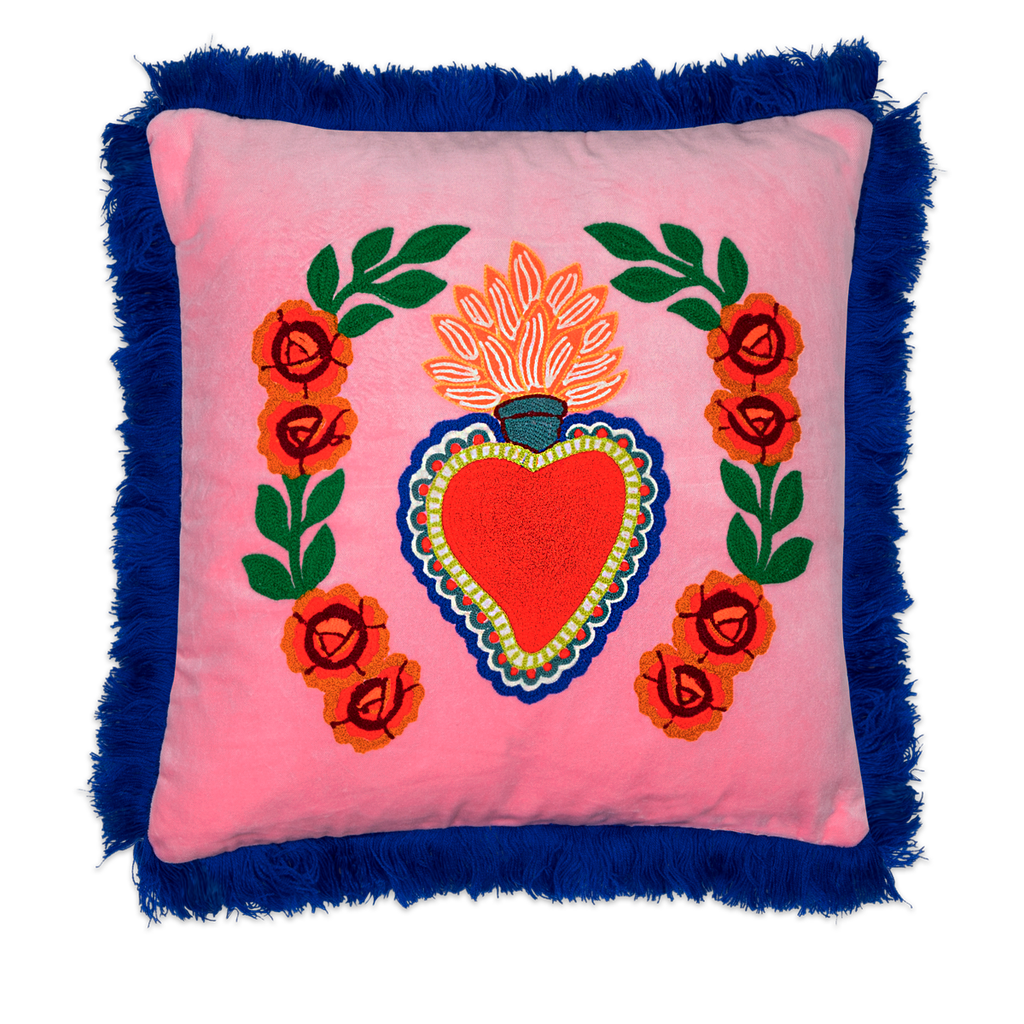 Kitsch Kitchen kussen Milagro hart roze franjes